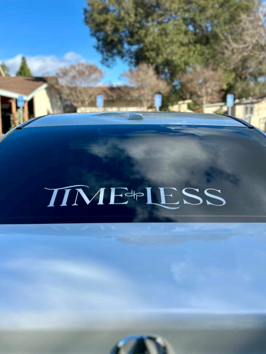 INFINITE TIMELESS REAR WINDSHIELD BANNER